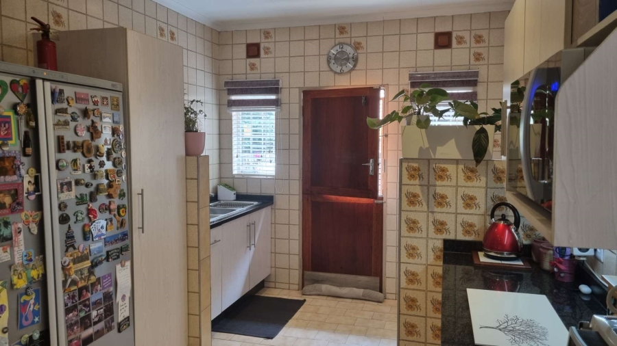 3 Bedroom Property for Sale in Birchleigh Gauteng