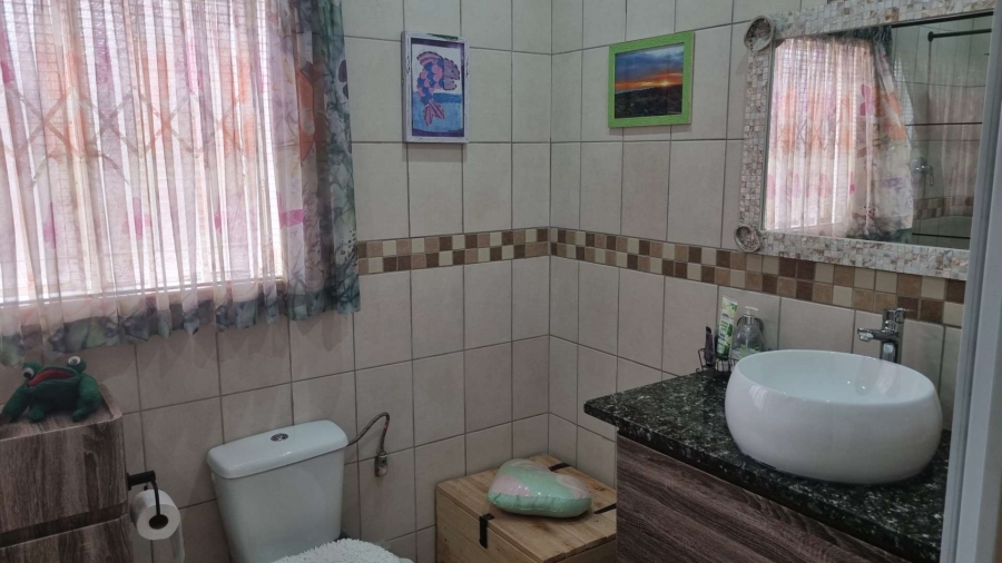 3 Bedroom Property for Sale in Birchleigh Gauteng