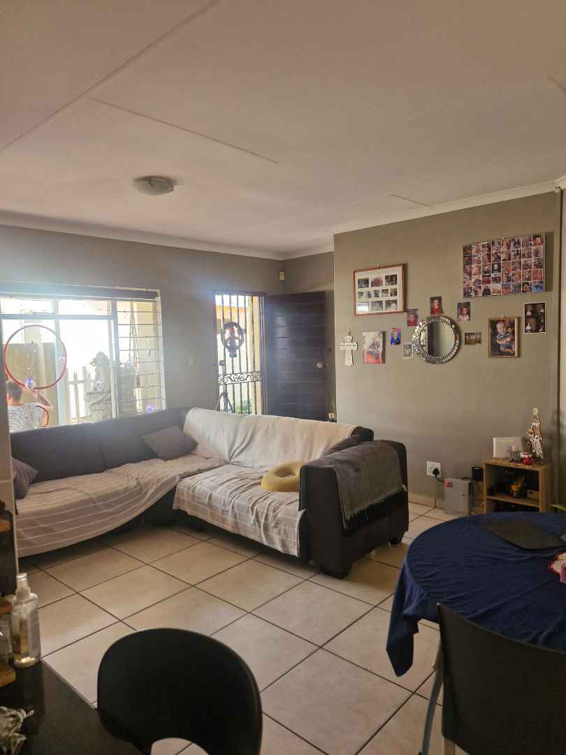 3 Bedroom Property for Sale in Freeway Park Gauteng