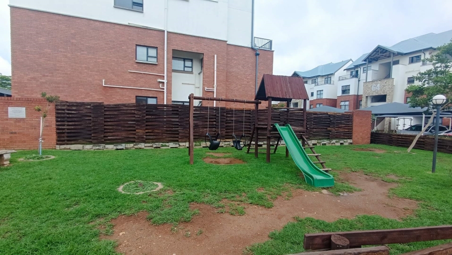 2 Bedroom Property for Sale in Greenstone Hill Gauteng