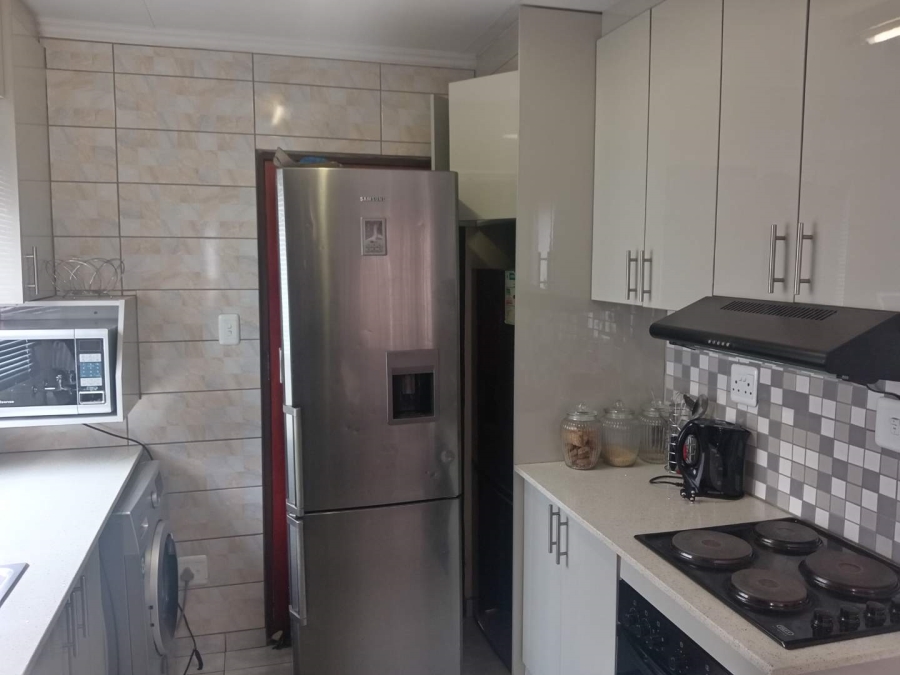 2 Bedroom Property for Sale in Soshanguve East Gauteng