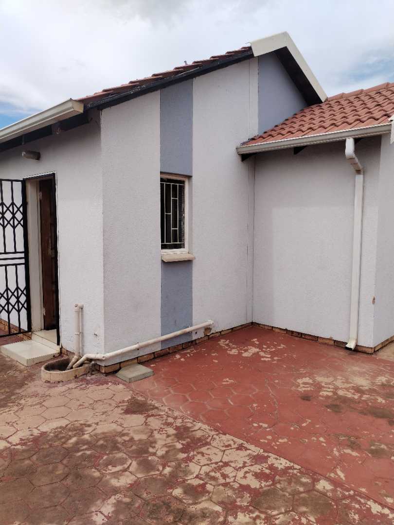 3 Bedroom Property for Sale in Mamelodi East Gauteng