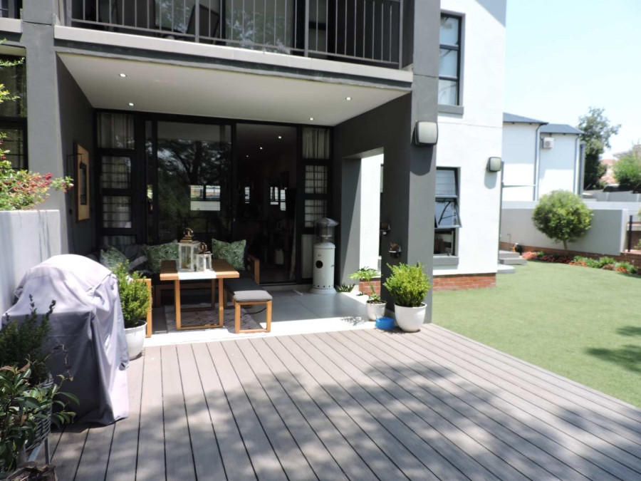 3 Bedroom Property for Sale in Broadacres Gauteng