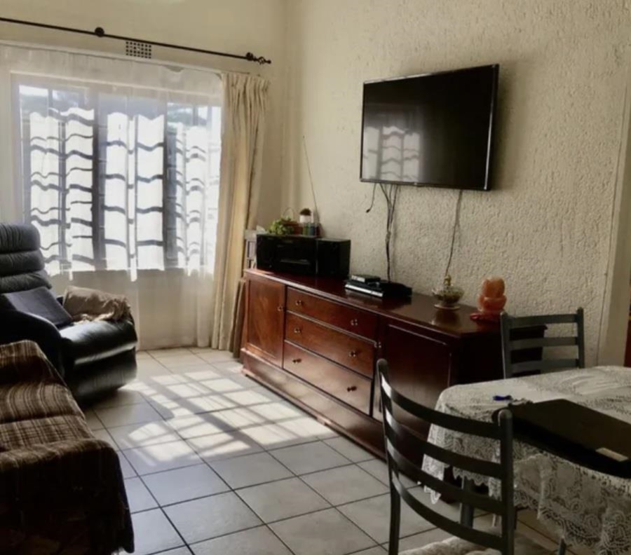 1 Bedroom Property for Sale in Sandown Gauteng