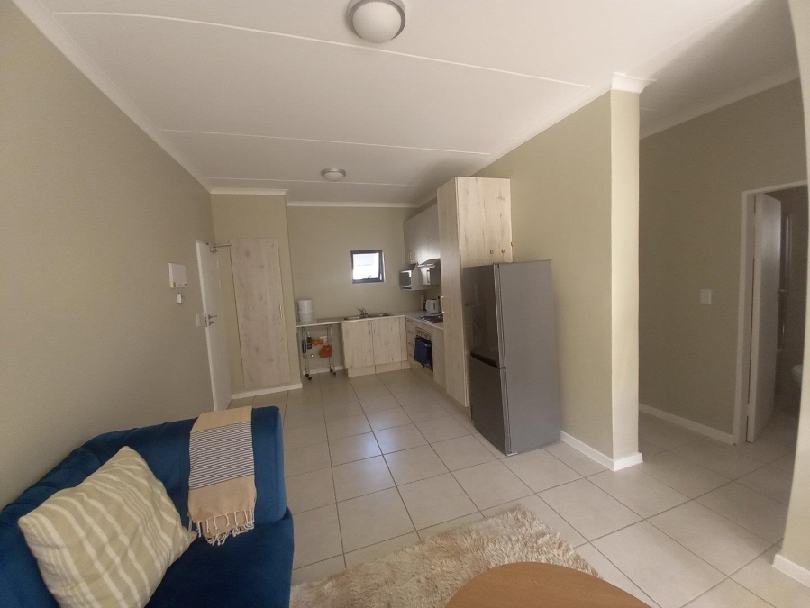 To Let 2 Bedroom Property for Rent in Grand Central Gauteng