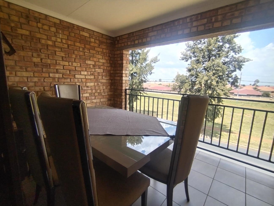 3 Bedroom Property for Sale in Albertsdal Gauteng