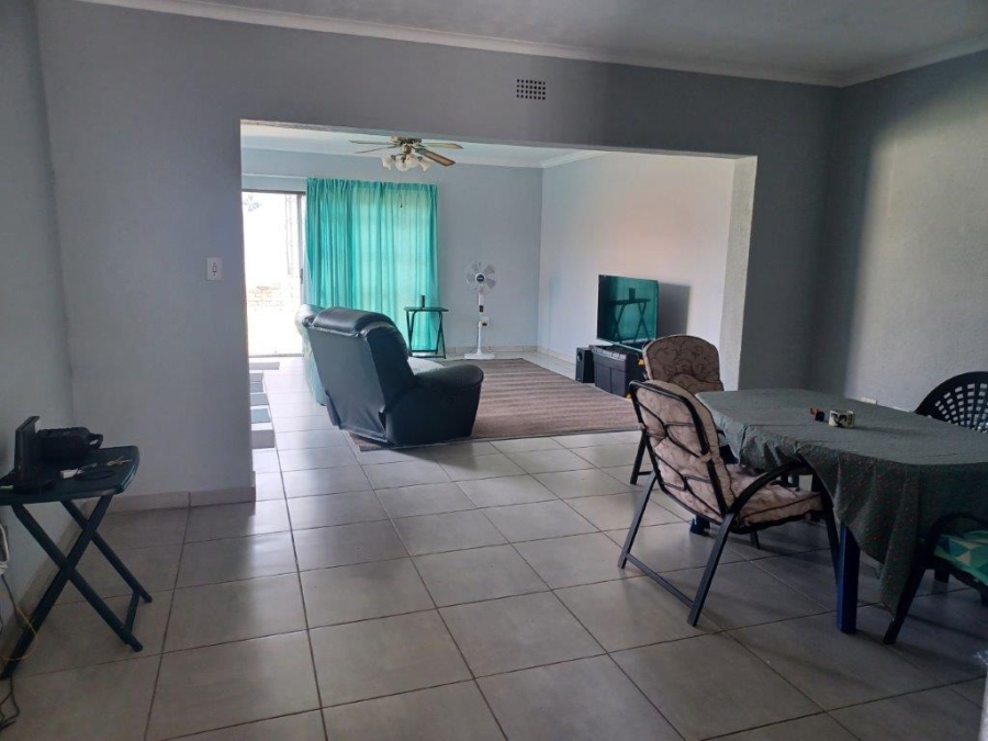 To Let 3 Bedroom Property for Rent in Mayberry Park Gauteng