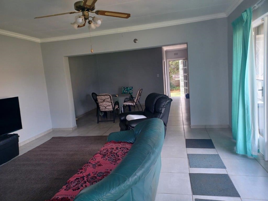 To Let 3 Bedroom Property for Rent in Mayberry Park Gauteng