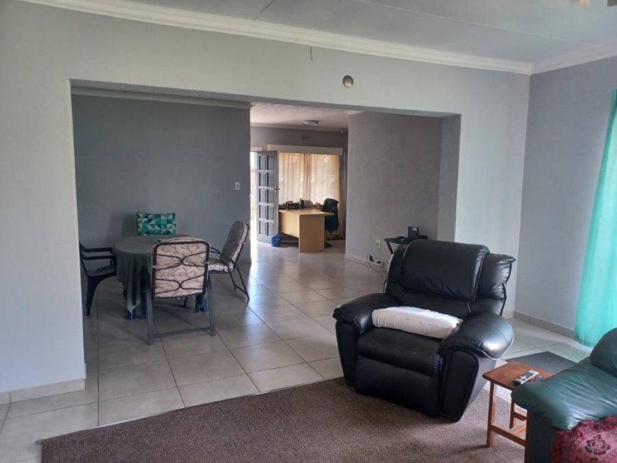 To Let 3 Bedroom Property for Rent in Mayberry Park Gauteng