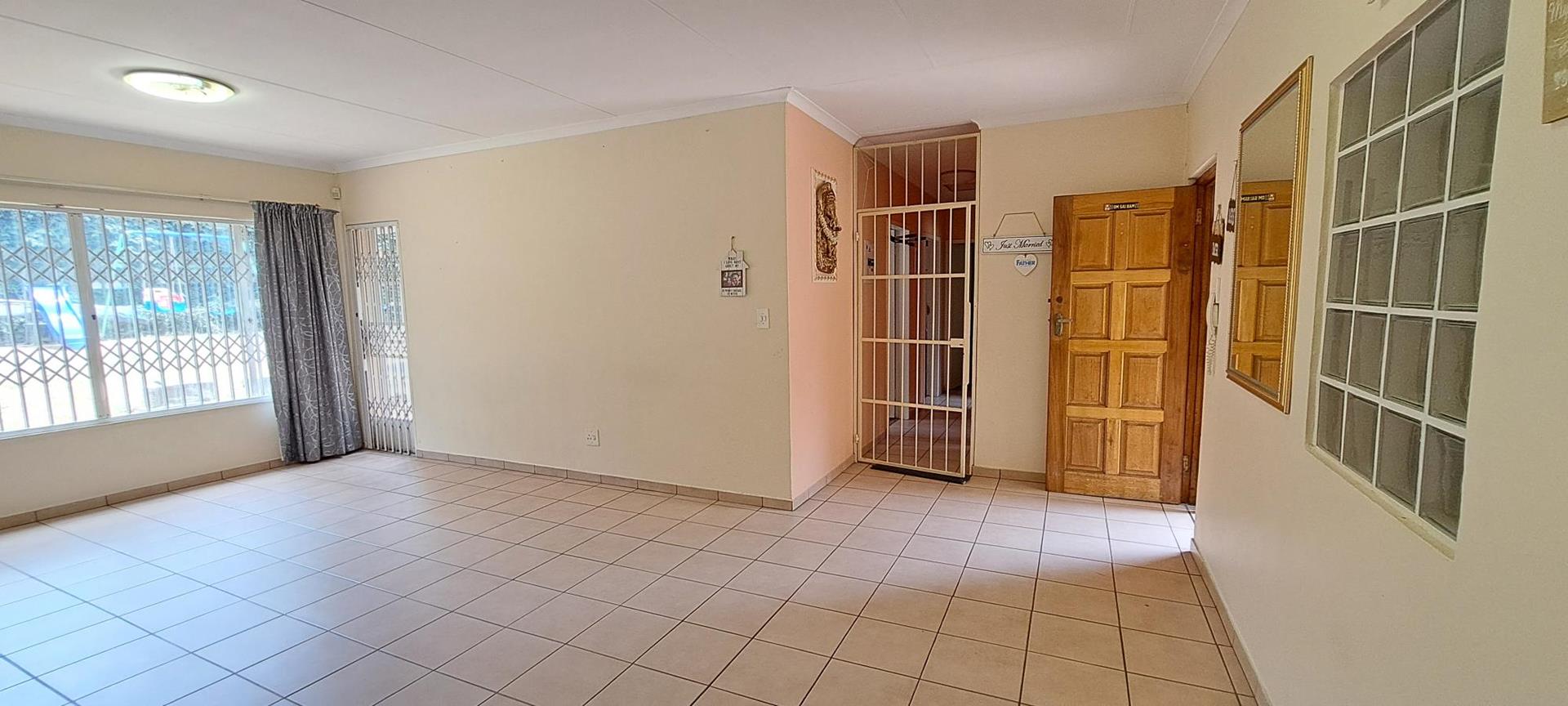 3 Bedroom Property for Sale in Bromhof Gauteng