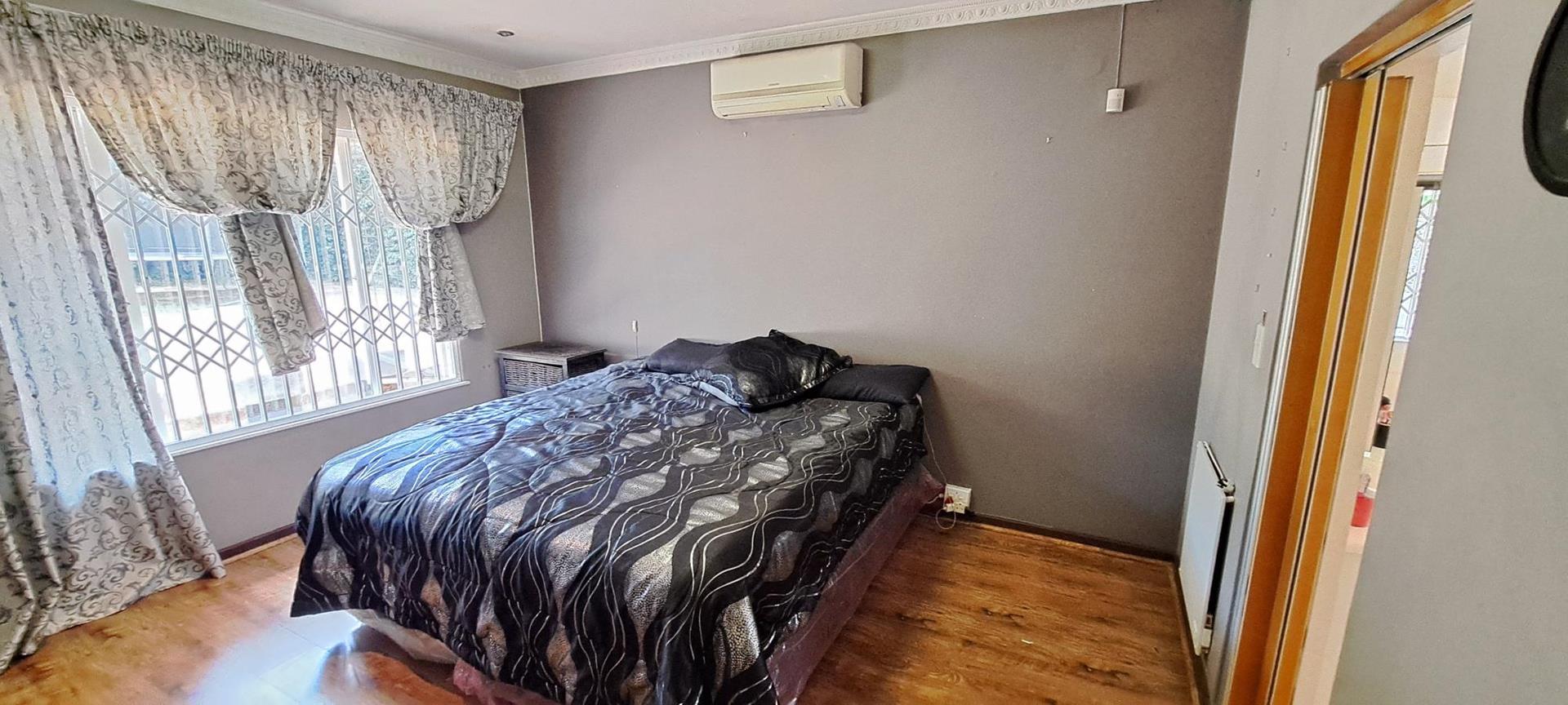 3 Bedroom Property for Sale in Bromhof Gauteng