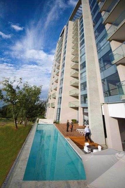 To Let 2 Bedroom Property for Rent in Sandown Gauteng