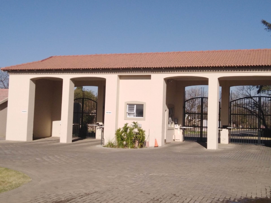 2 Bedroom Property for Sale in Morehill Gauteng