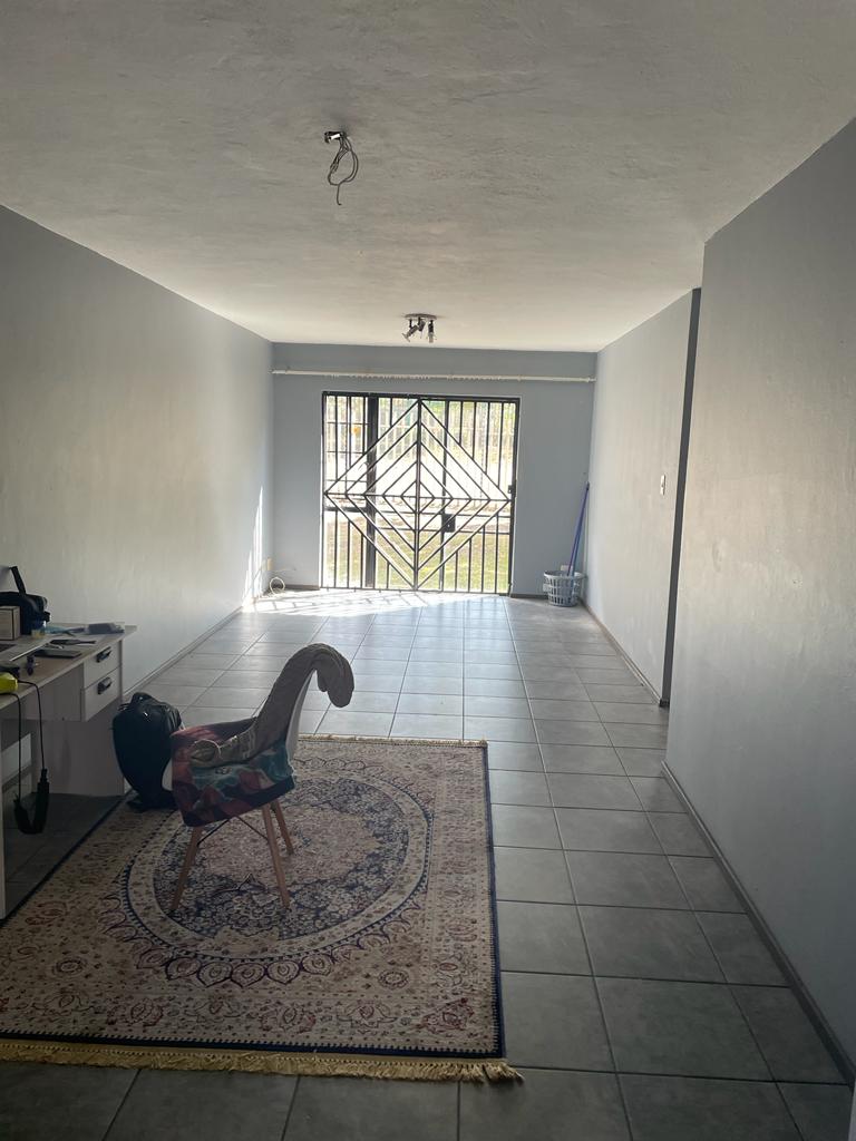 To Let 1 Bedroom Property for Rent in Halfway Gardens Gauteng