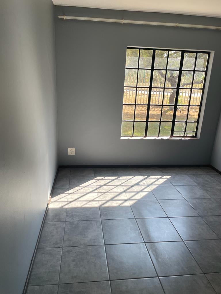 To Let 1 Bedroom Property for Rent in Halfway Gardens Gauteng