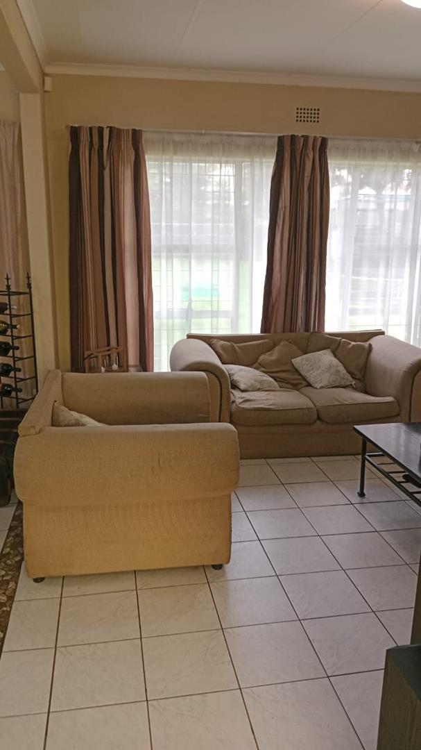 4 Bedroom Property for Sale in Van Riebeeck Park Gauteng