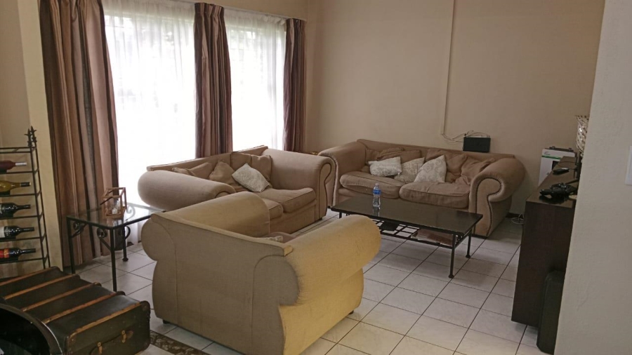 4 Bedroom Property for Sale in Van Riebeeck Park Gauteng