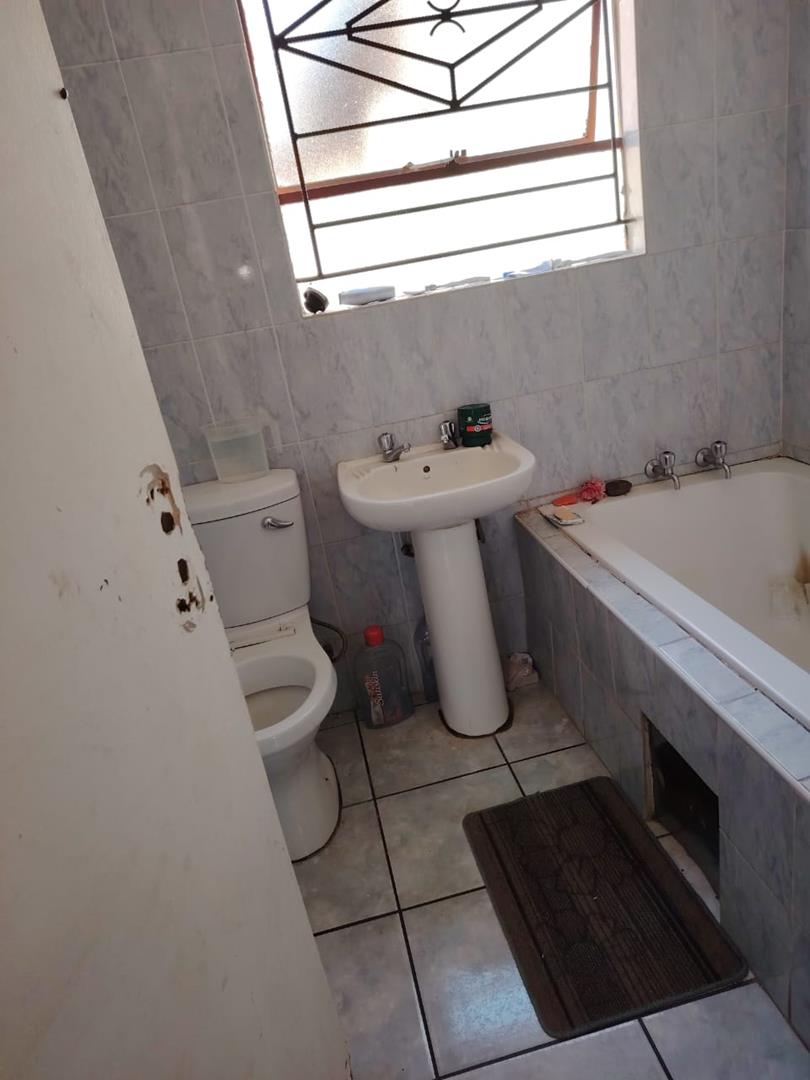 2 Bedroom Property for Sale in Birch Acres Gauteng