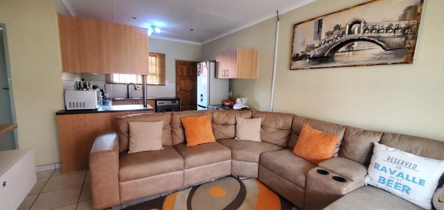 2 Bedroom Property for Sale in Groblerpark Gauteng