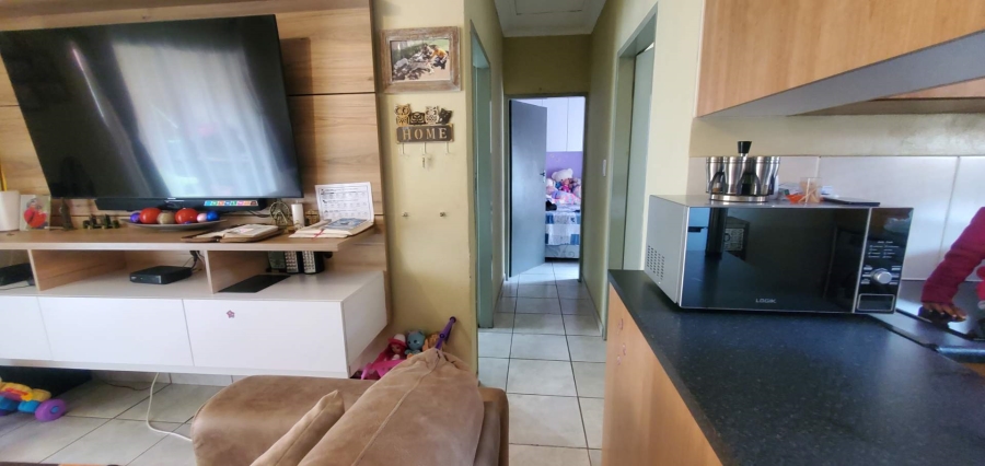 2 Bedroom Property for Sale in Groblerpark Gauteng