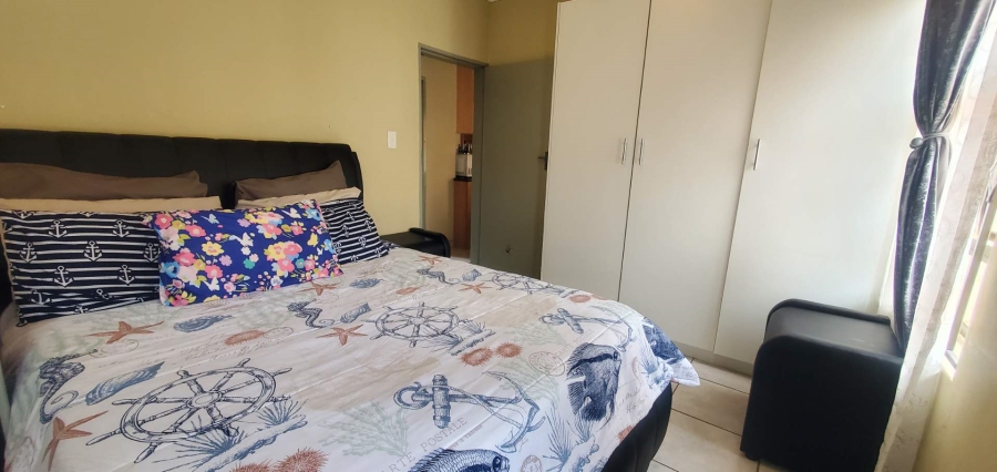 2 Bedroom Property for Sale in Groblerpark Gauteng