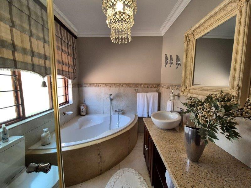 4 Bedroom Property for Sale in Northmead Gauteng