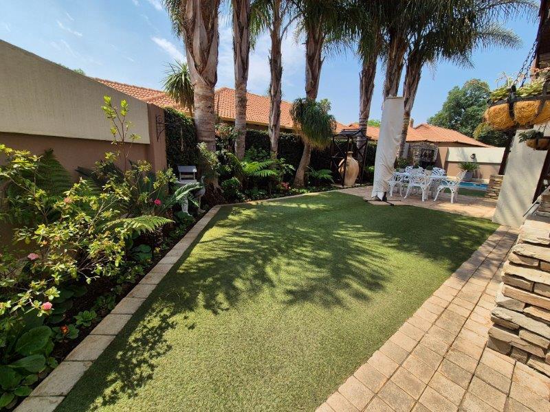 4 Bedroom Property for Sale in Northmead Gauteng