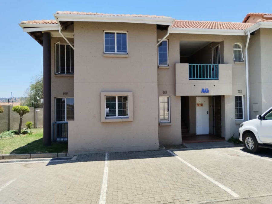 2 Bedroom Property for Sale in Vorna Valley Gauteng