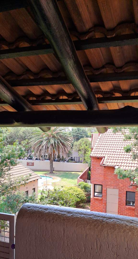 To Let 2 Bedroom Property for Rent in Paulshof Gauteng