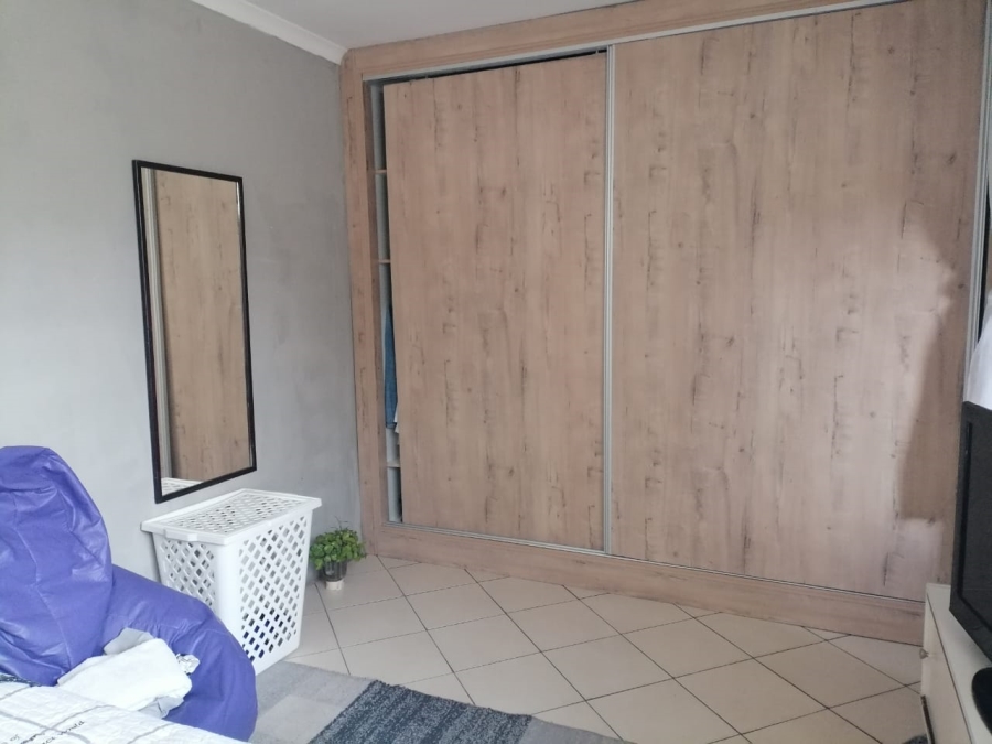 2 Bedroom Property for Sale in Birchleigh Gauteng