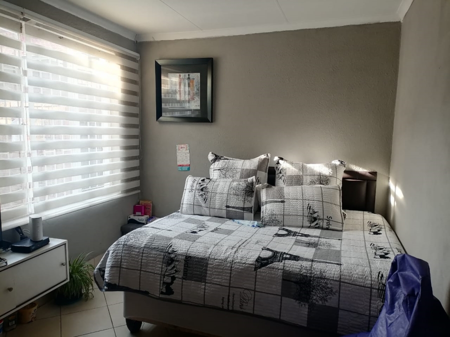 2 Bedroom Property for Sale in Birchleigh Gauteng