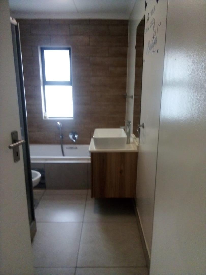 3 Bedroom Property for Sale in Modderfontein Gauteng