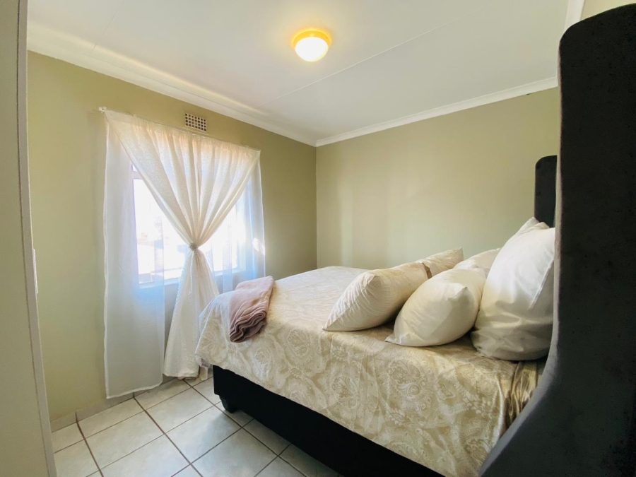 2 Bedroom Property for Sale in Sky City Gauteng