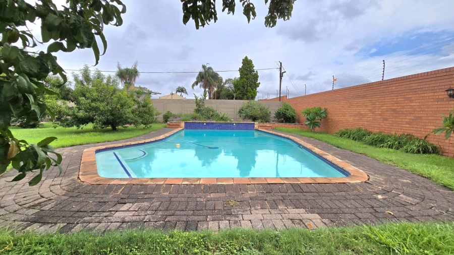 3 Bedroom Property for Sale in Sinoville Gauteng