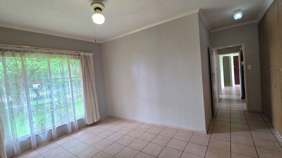 3 Bedroom Property for Sale in Sinoville Gauteng