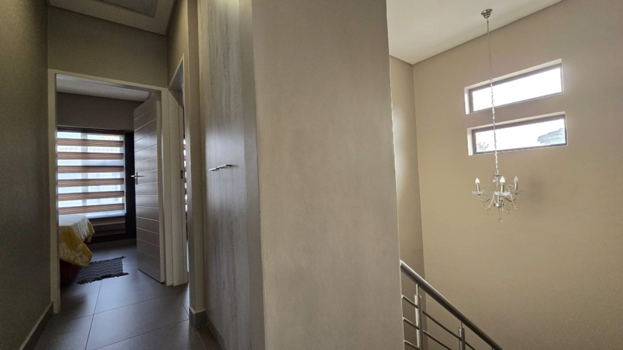 3 Bedroom Property for Sale in Equestria Gauteng