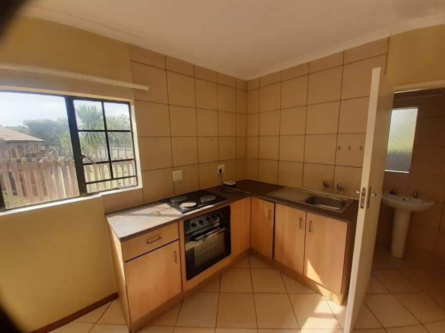 To Let 1 Bedroom Property for Rent in Philip Nel Park Gauteng