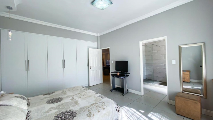 3 Bedroom Property for Sale in Brackenhurst Gauteng