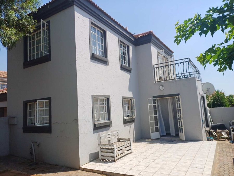 2 Bedroom Property for Sale in Brakpan North Gauteng