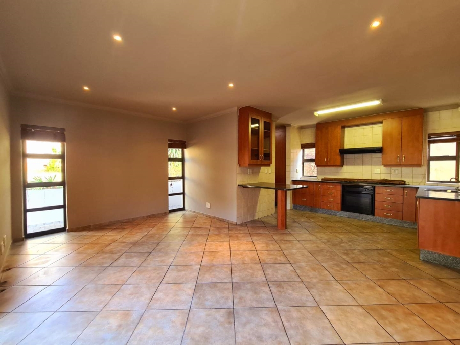 3 Bedroom Property for Sale in Sunnyrock Gauteng