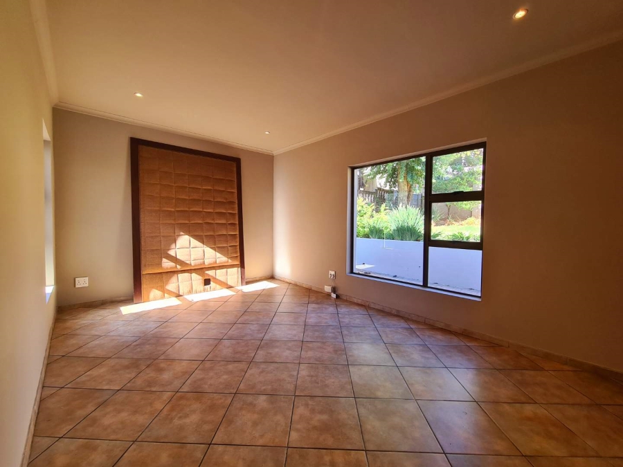 3 Bedroom Property for Sale in Sunnyrock Gauteng