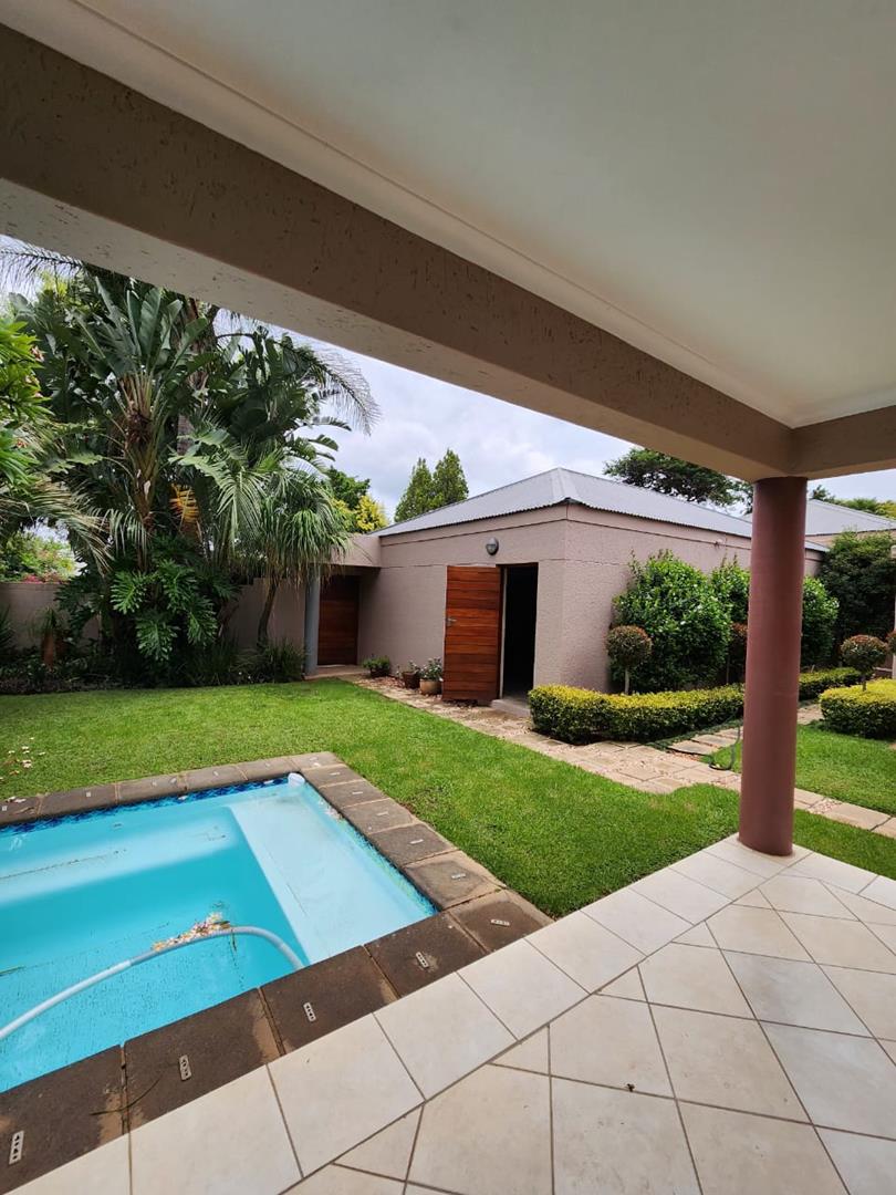 To Let 3 Bedroom Property for Rent in Magaliessig Gauteng