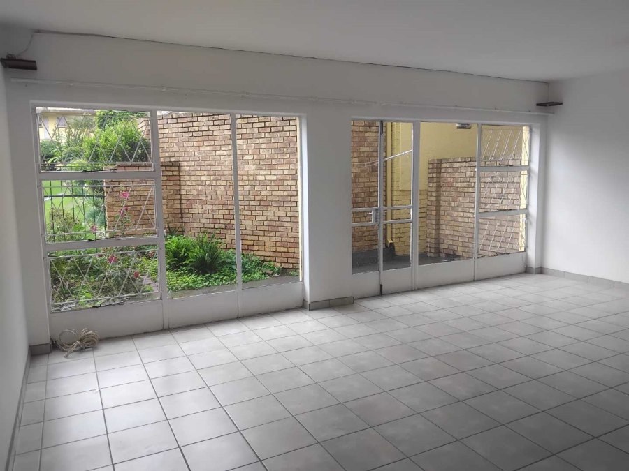 2 Bedroom Property for Sale in Ferndale Gauteng