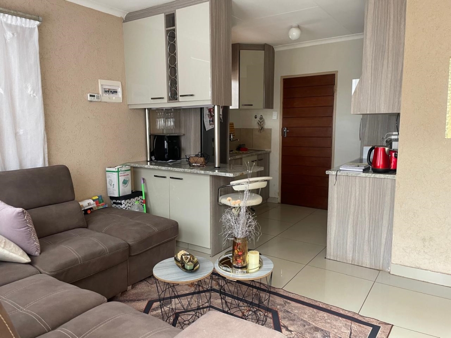 2 Bedroom Property for Sale in Sky City Gauteng