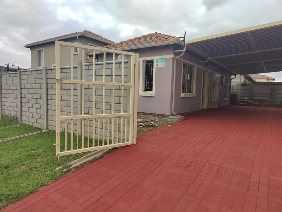 3 Bedroom Property for Sale in Alrode Gauteng