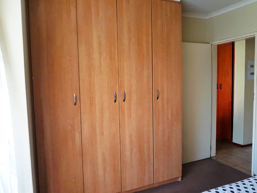 2 Bedroom Property for Sale in Montana Tuine Gauteng