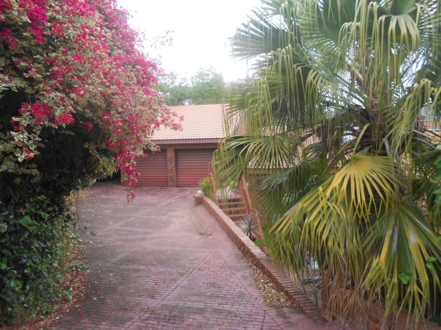 5 Bedroom Property for Sale in Waterkloof Heights Gauteng