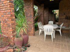 5 Bedroom Property for Sale in Waterkloof Heights Gauteng