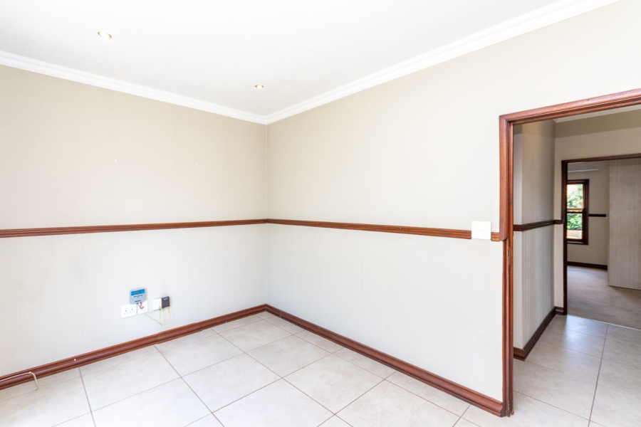 To Let 3 Bedroom Property for Rent in Fourways Gauteng