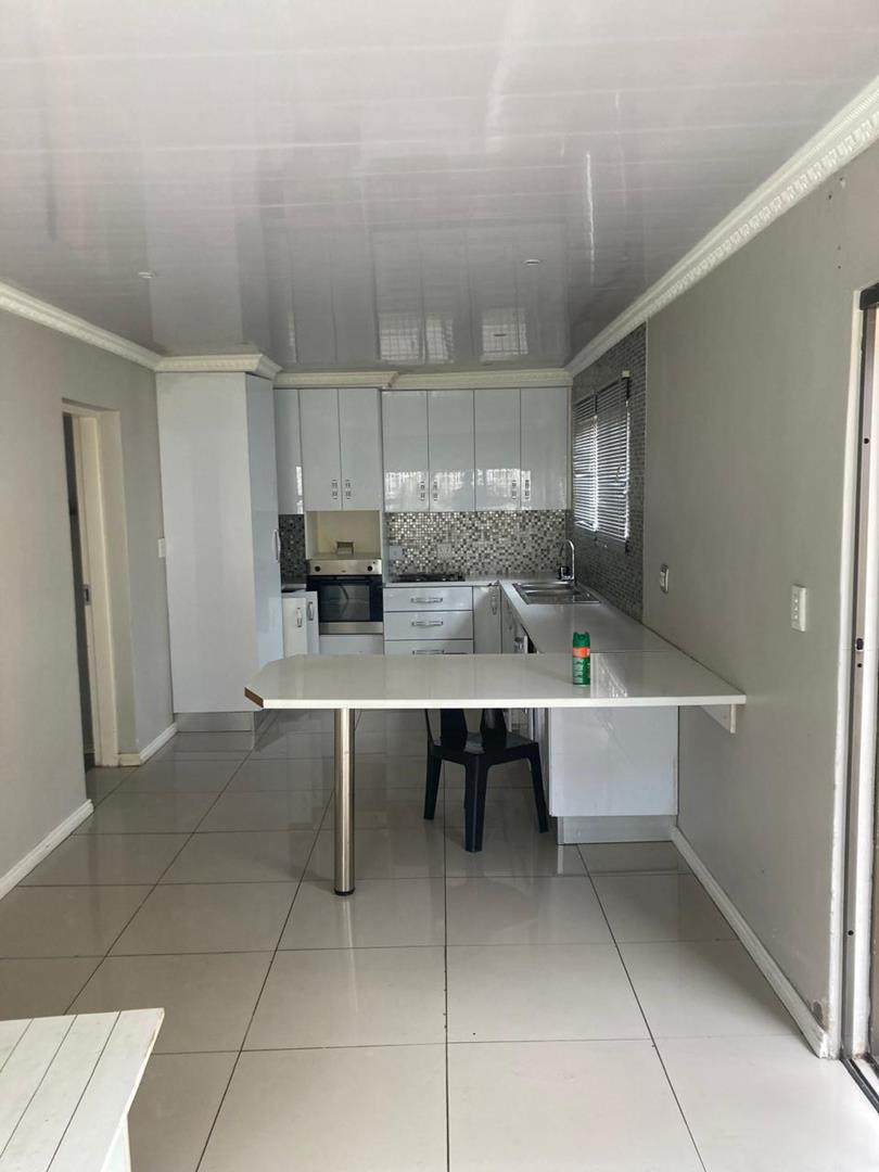 To Let 2 Bedroom Property for Rent in Homestead Gauteng